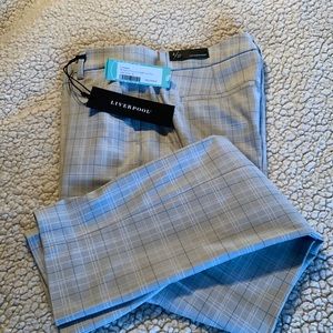 Ladies casual dress pants. Liverpool size 4/27.